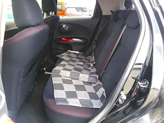 NISSAN JUKE 2012