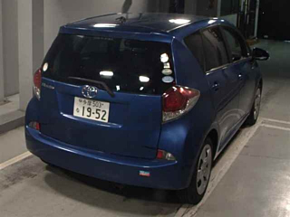 TOYOTA RACTIS 2015
