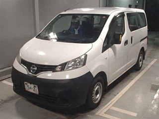 NISSAN NV200 2018