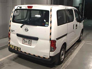 NISSAN NV200 2018