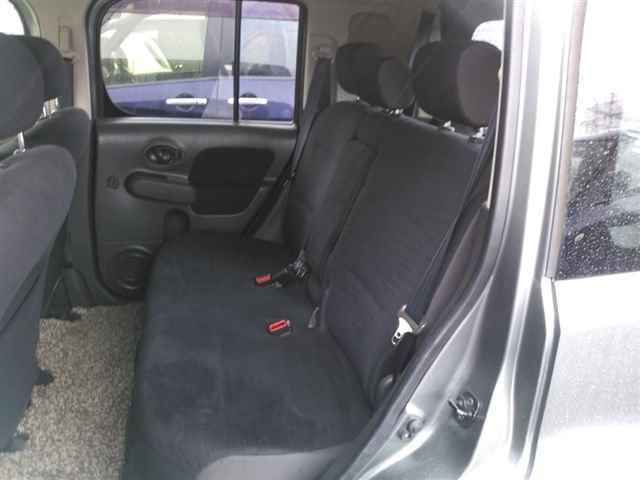 NISSAN CUBE 2010