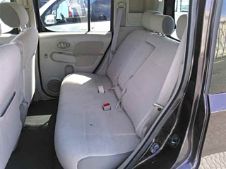 NISSAN CUBE 2010