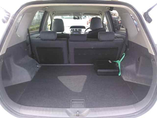 TOYOTA PRIUS ALPHA 2011