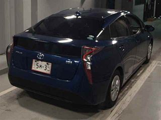 TOYOTA PRIUS 2018