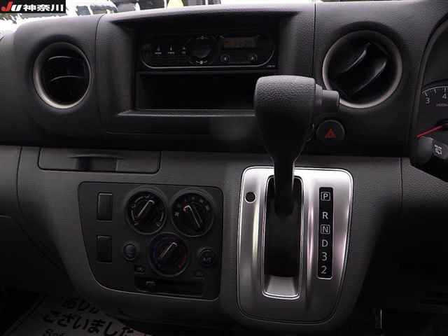 NISSAN CARAVAN VAN 2018