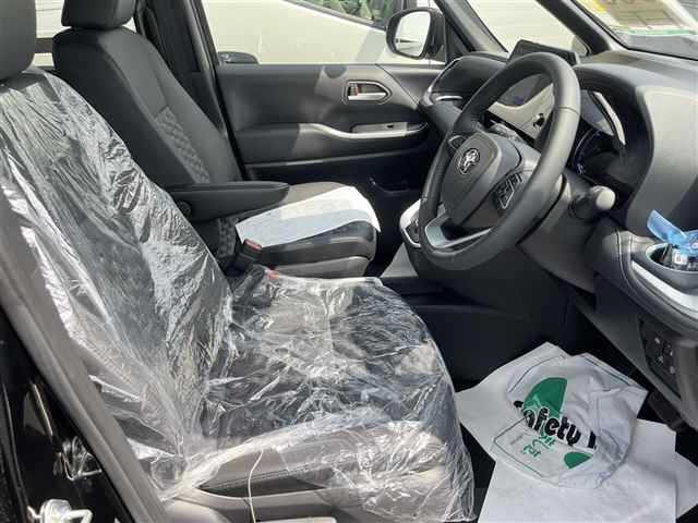 TOYOTA VOXY 2024