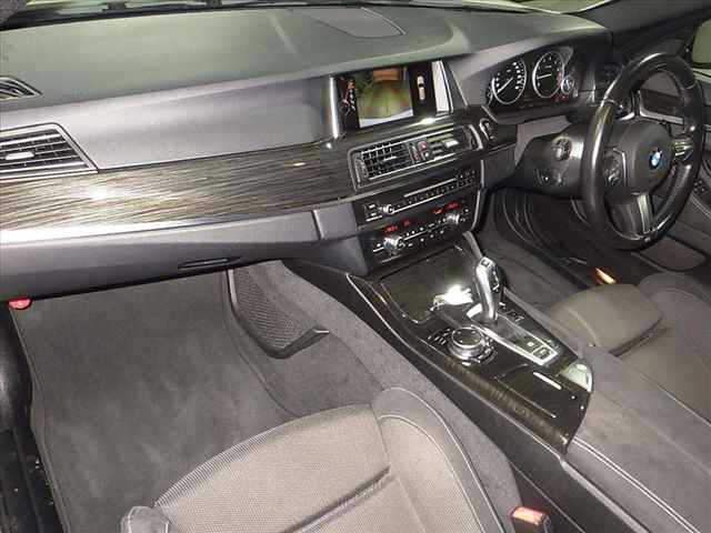 BMW 5 SERIES 2016