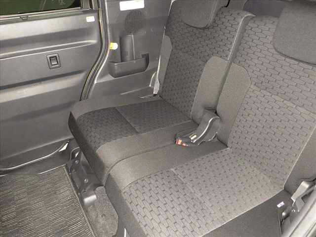 DAIHATSU WAKE 2018