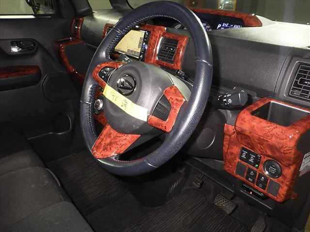 DAIHATSU WAKE 2018