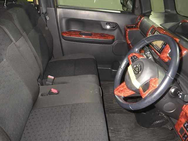 DAIHATSU WAKE 2018