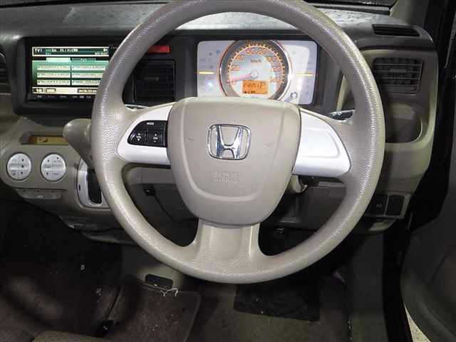 HONDA LIFE 2010