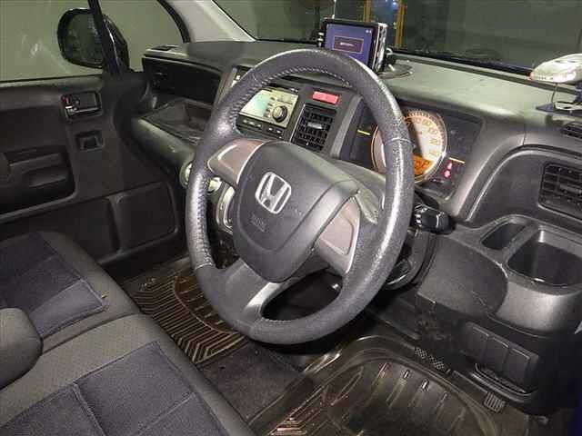 HONDA LIFE 2009