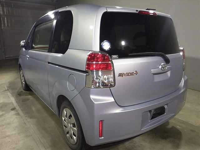 TOYOTA SPADE 2014
