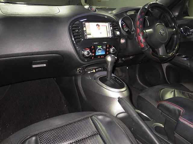 NISSAN JUKE 2010