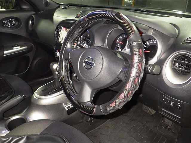 NISSAN JUKE 2010