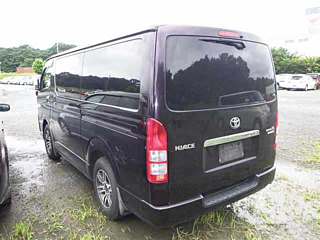 TOYOTA HIACE VAN 2013