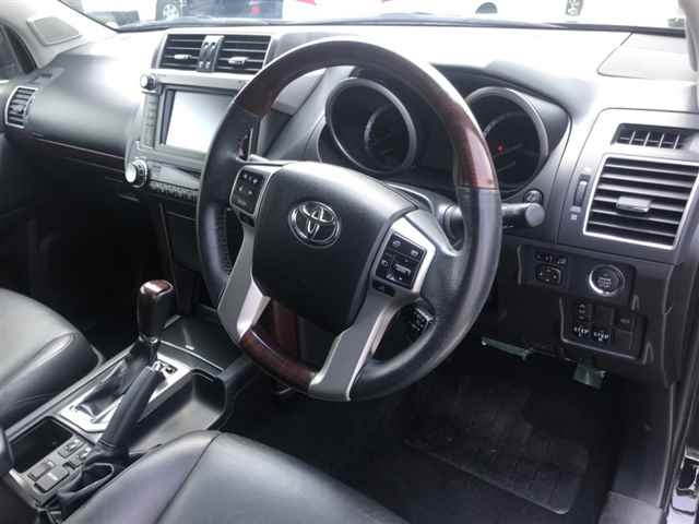 TOYOTA LAND CRUISER PRADO 2014