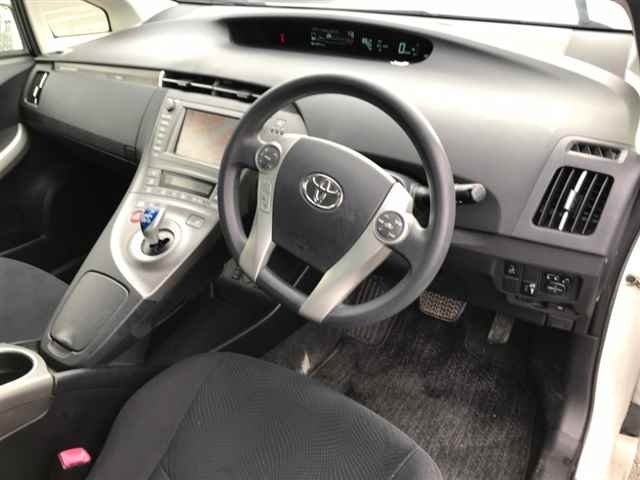 TOYOTA PRIUS PHV 2012