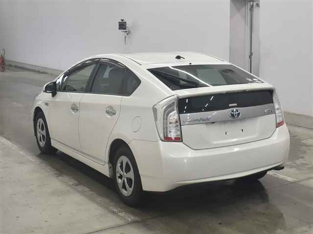 TOYOTA PRIUS PHV 2012