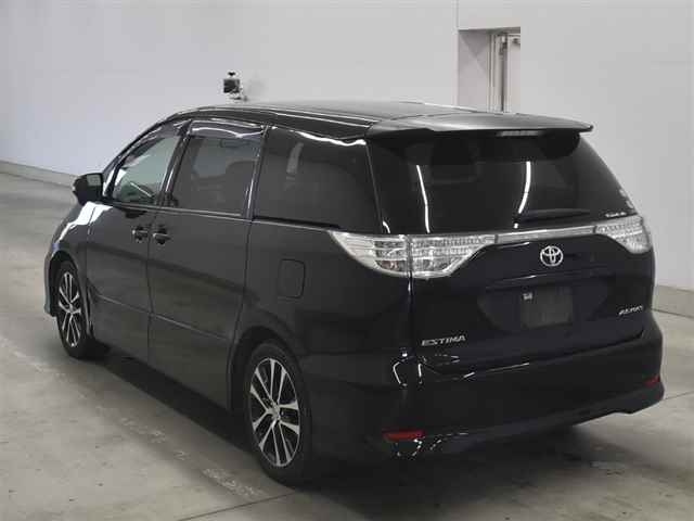 TOYOTA ESTIMA 2013