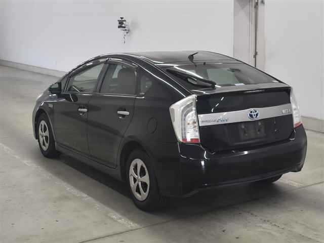 TOYOTA PRIUS PHV 2013