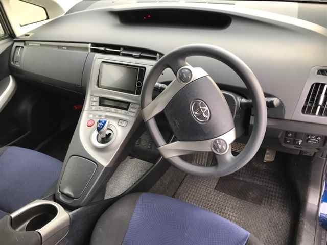 TOYOTA PRIUS PHV 2012