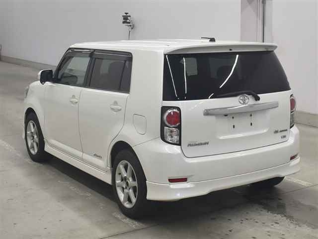 TOYOTA COROLLA RUMION 2010