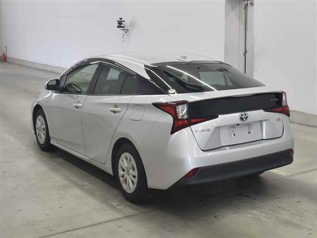 TOYOTA PRIUS 2020