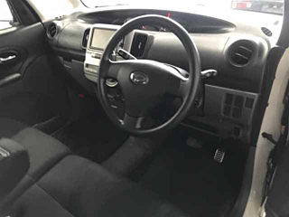 DAIHATSU TANTO 2008