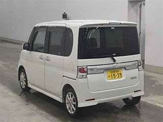 DAIHATSU TANTO 2008