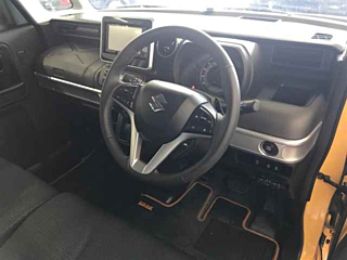 SUZUKI SPACIA GEAR 2023