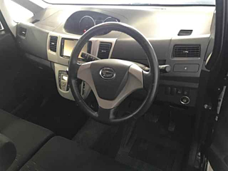 DAIHATSU MOVE 2011