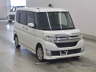 DAIHATSU TANTO 2014