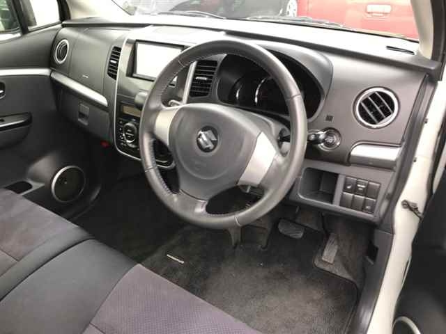 SUZUKI WAGON R 2012