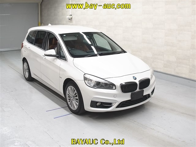 BMW 2 SERIES