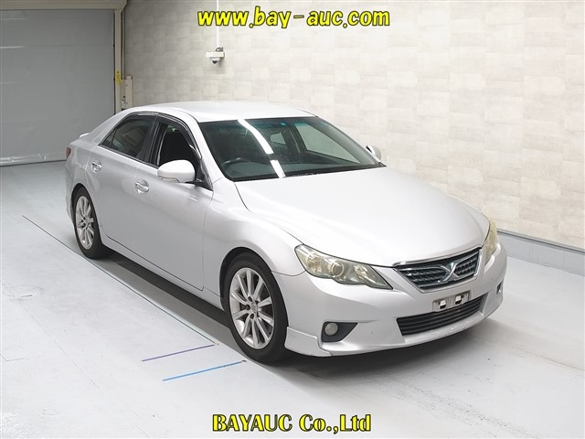 TOYOTA MARK X 2010
