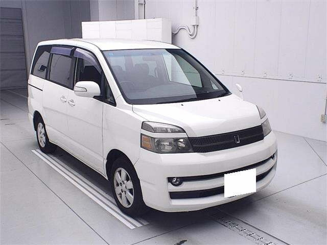 TOYOTA VOXY 2005