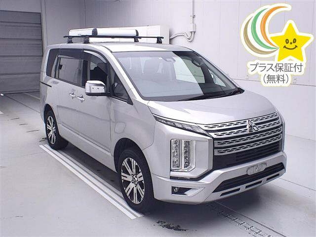 MITSUBISHI DELICA D5 2019