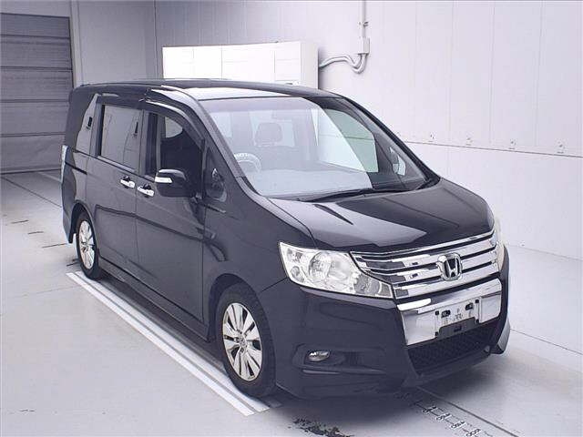 HONDA STEP WAGON 2012