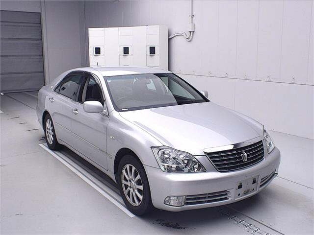 TOYOTA CROWN 2005