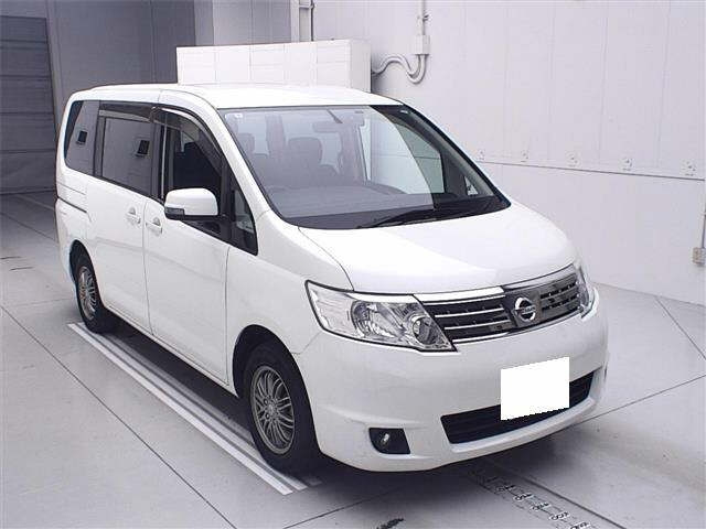 NISSAN SERENA 2009