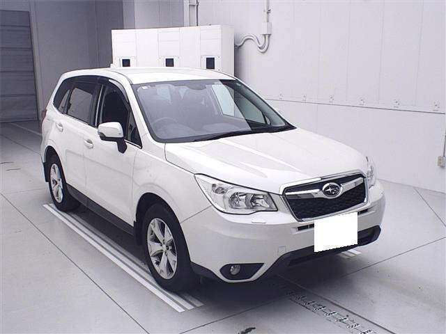 SUBARU FORESTER 2014