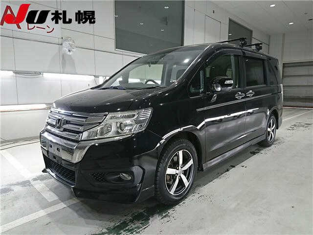 HONDA STEP WAGON 2012