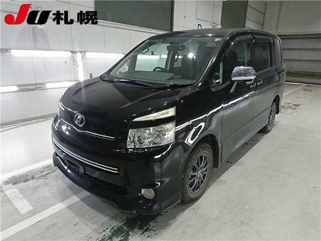 TOYOTA VOXY 2008