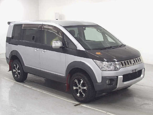 MITSUBISHI DELICA D5 2008