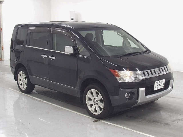 MITSUBISHI DELICA D5 2007