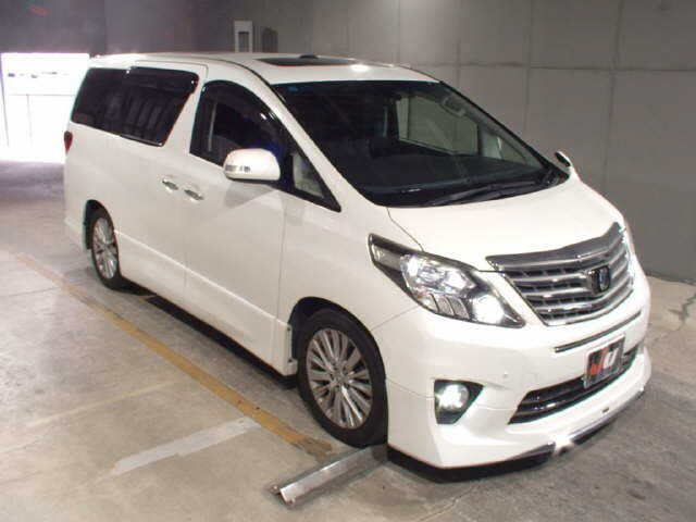 TOYOTA ALPHARD 2013