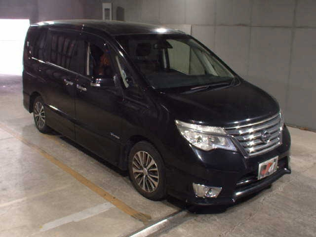 NISSAN SERENA 2015