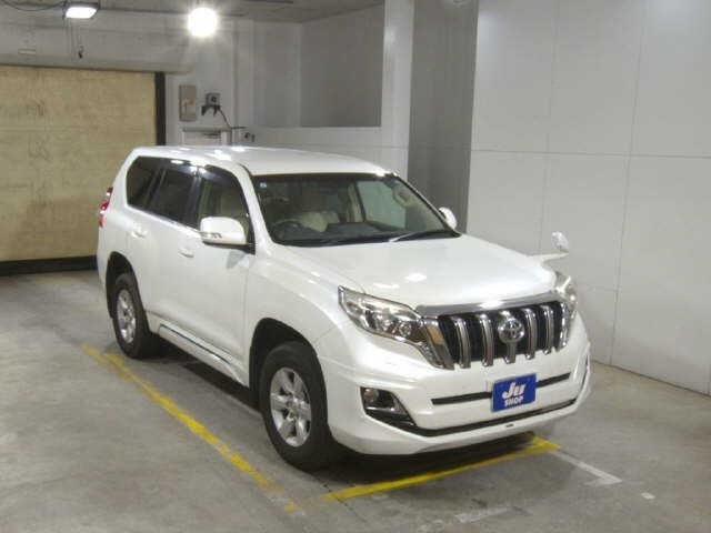 TOYOTA LAND CRUISER PRADO 2015