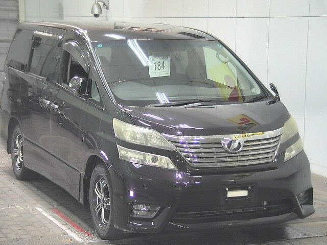 TOYOTA VELLFIRE 2010